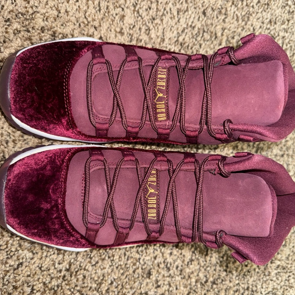 Retro Jordan 11 “Velvet Heiress” no box